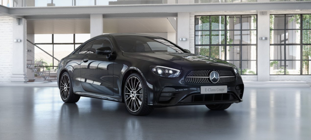 MERCEDES TŘÍDY E COUPÉ 400d 4MATIC AMG | nový facelift | novinka 2020 | nové auto | objednání online